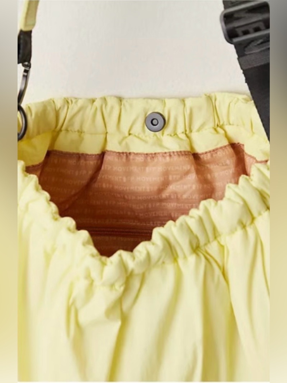 NWT Free People Movement Rest Day Carryall Bag in Daylight Yellow $78 17 X 14 - Picture 3 of 5